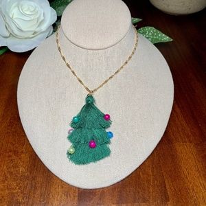 WHO-VILLE Style Tassel Christmas Tree Necklace on a 23.5”-26” gold tone chain